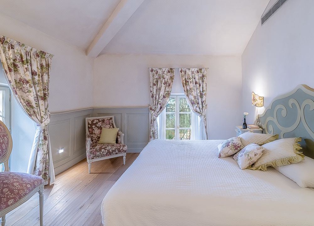 Photo of Bedroom in Isera