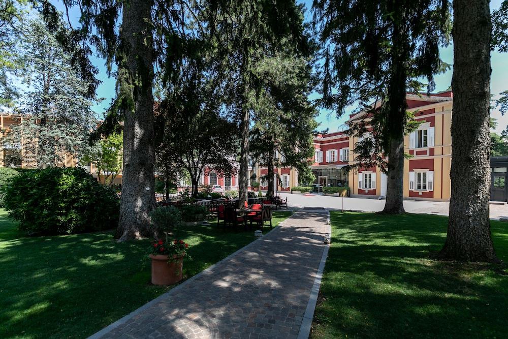 Photo of Buildings in Povo