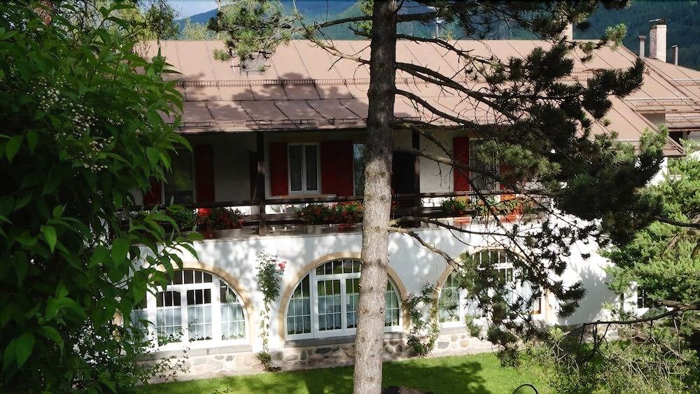 Photo of Buildings in Panchia