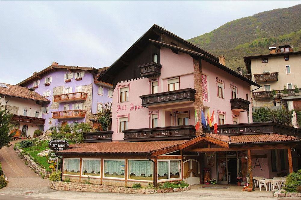 Photo of Buildings in Spormaggiore