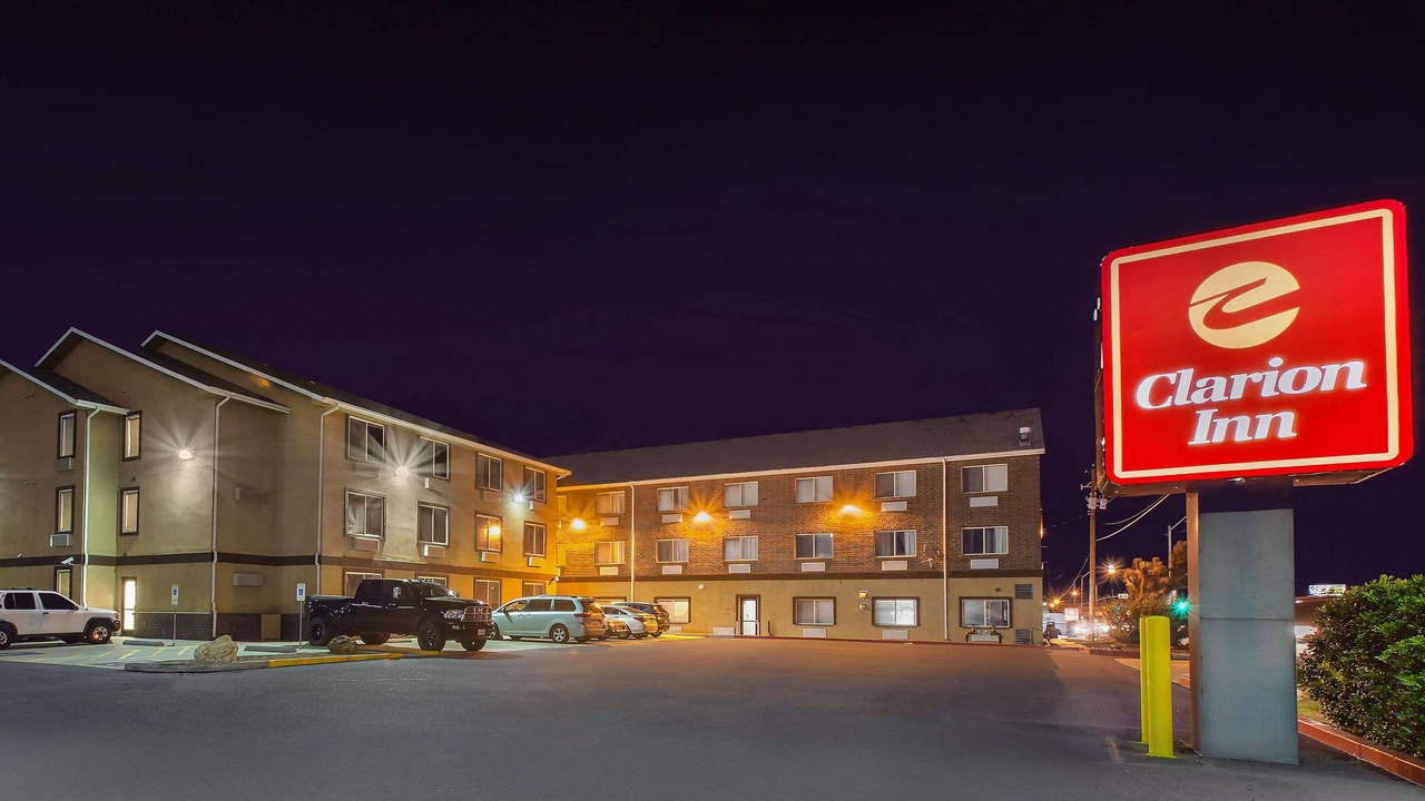 Photo of Buildings in Kingman