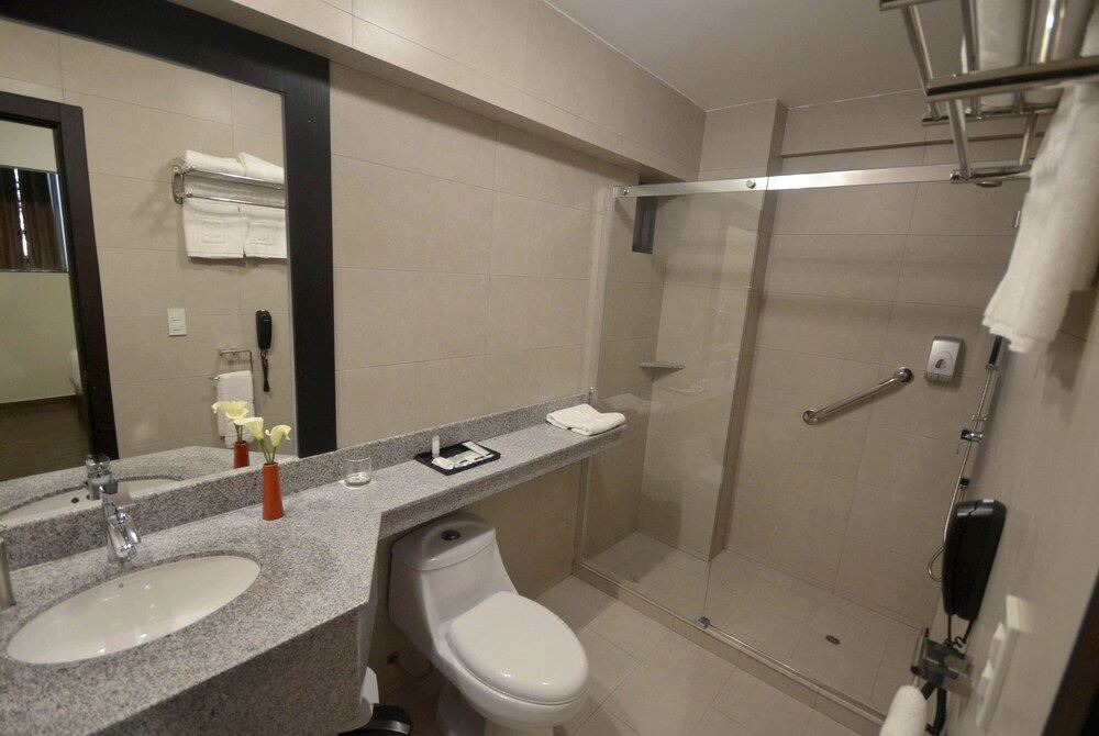 Photo of Bathroom in Victor Larco Herrera