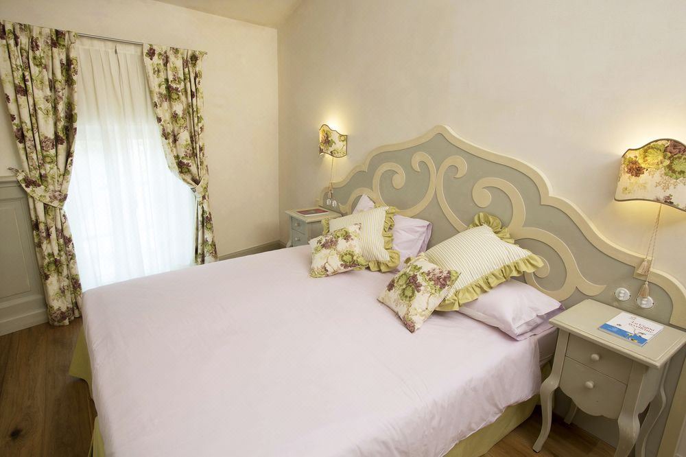 Photo of Bedroom in Isera