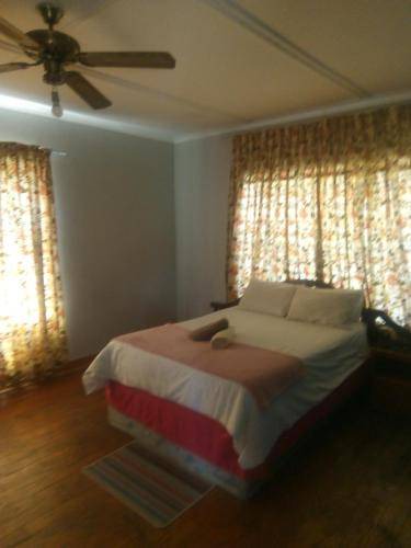 Photo of Bedroom in Port Edward