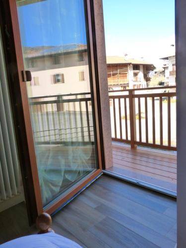 Photo of Patio Balcony in Lomaso