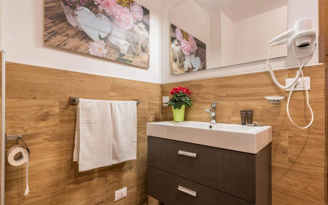 Photo of Bathroom in Palu