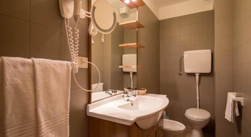 Photo of Bathroom in Folgaria