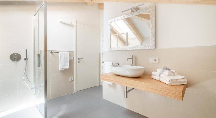 Photo of Bathroom in Ville del Monte