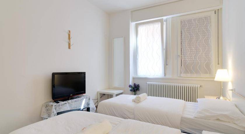 Photo of Bedroom in Trento Old Town