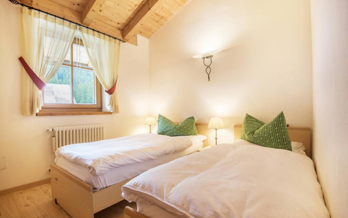 Photo of Bedroom in Canazei