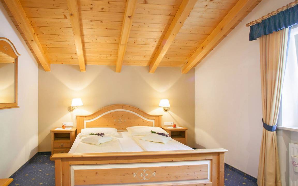 Photo of Bedroom in Postal