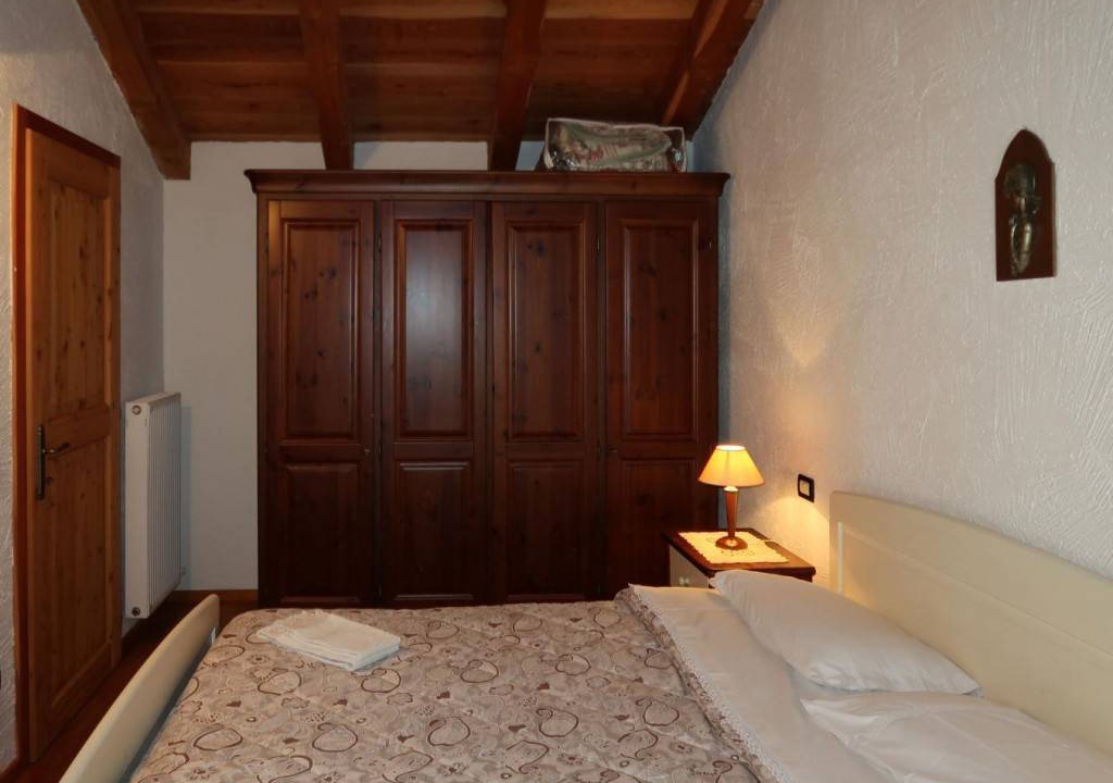 Photo of Bedroom in Calceranica al Lago