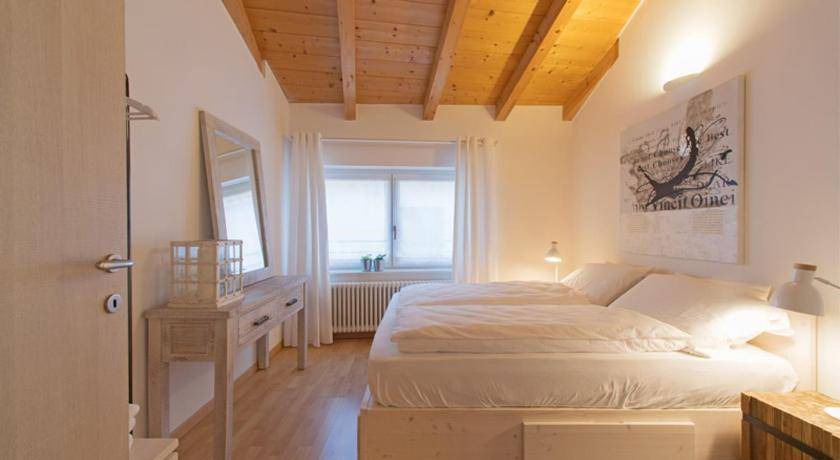 Photo of Bedroom in Trento Old Town