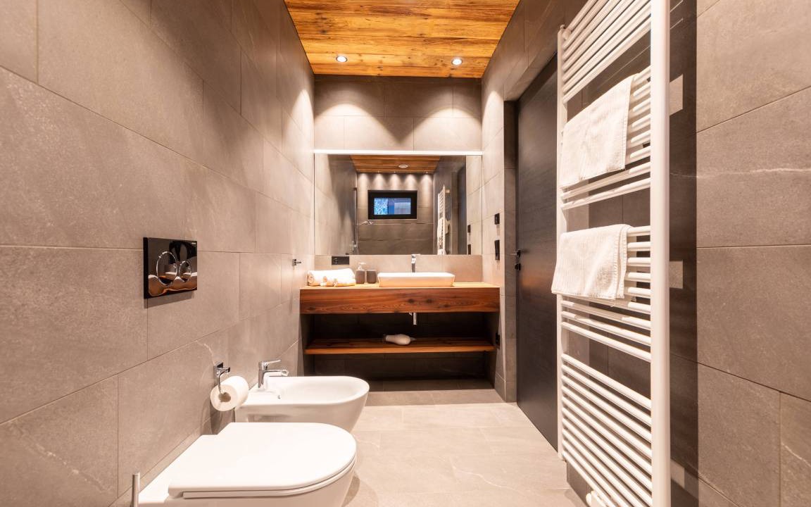 Photo of Bathroom in Postal