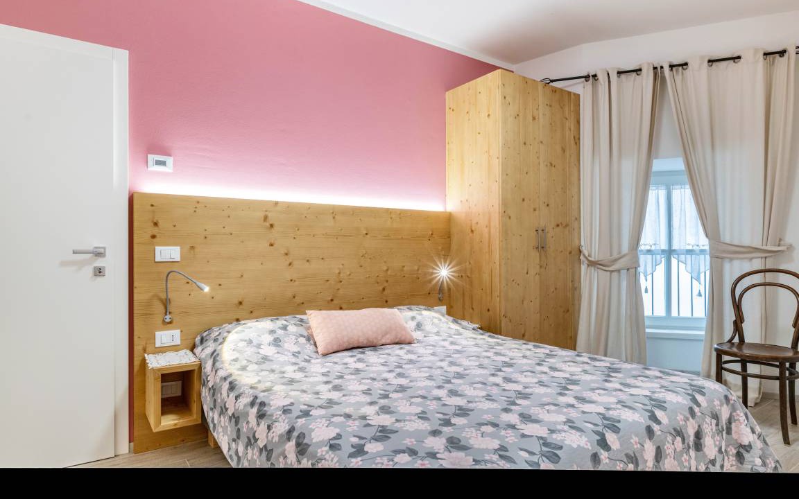 Photo of Bedroom in Levico Terme