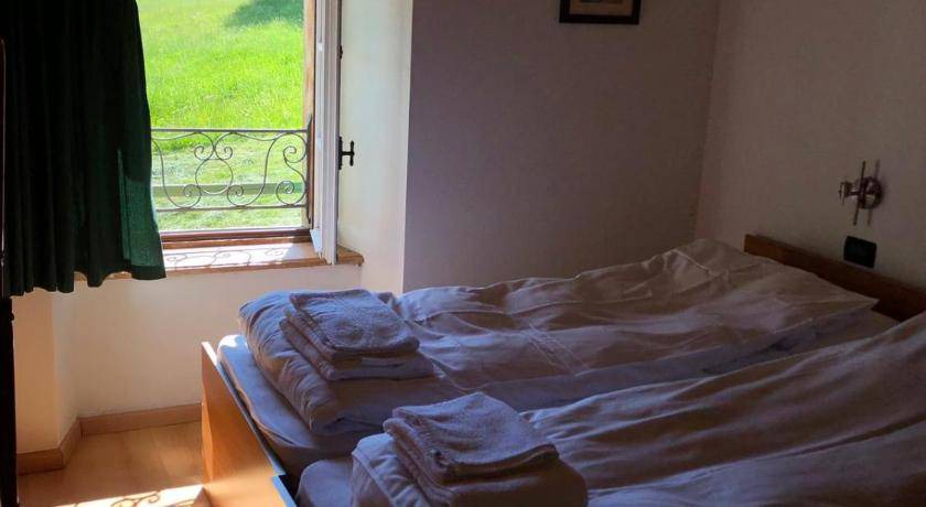 Photo of Bedroom in Telve