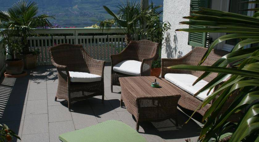 Photo of Patio Balcony in Montagna