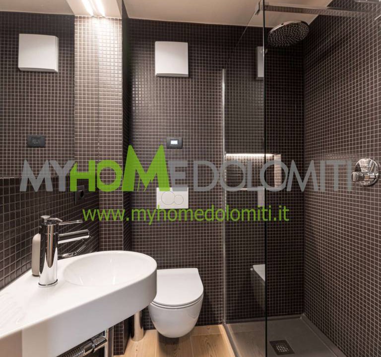 Photo of Bathroom in Palu