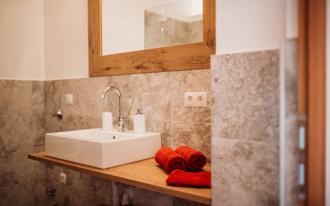 Photo of Bathroom in Luson