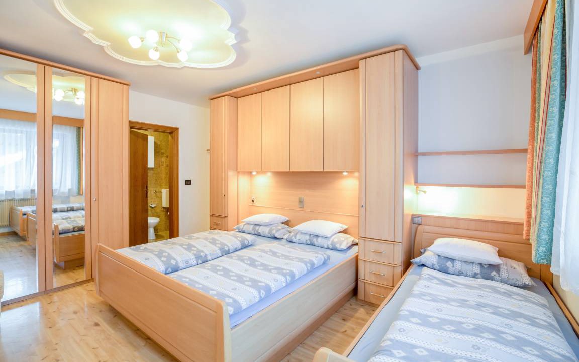 Photo of Bedroom in Colfosco