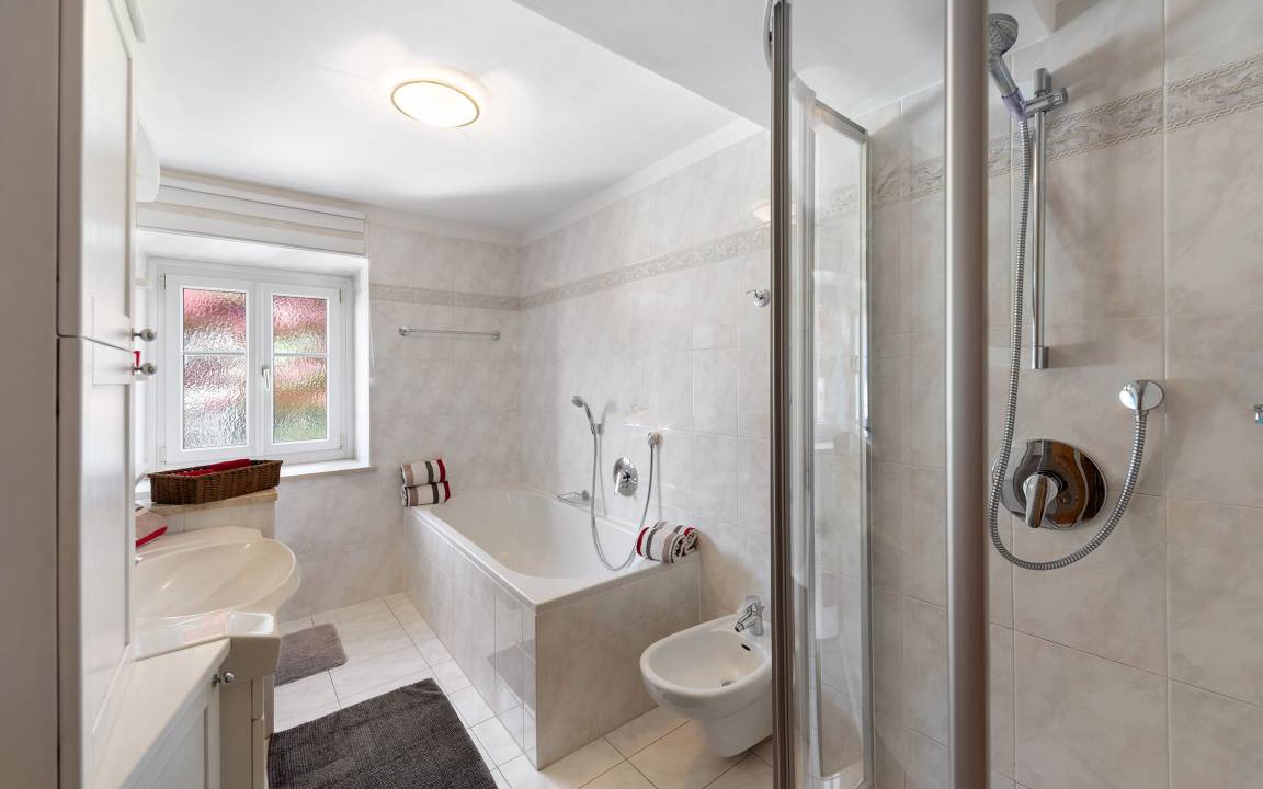 Photo of Bathroom in Terlano