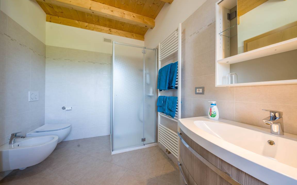 Photo of Bathroom in Lauregno