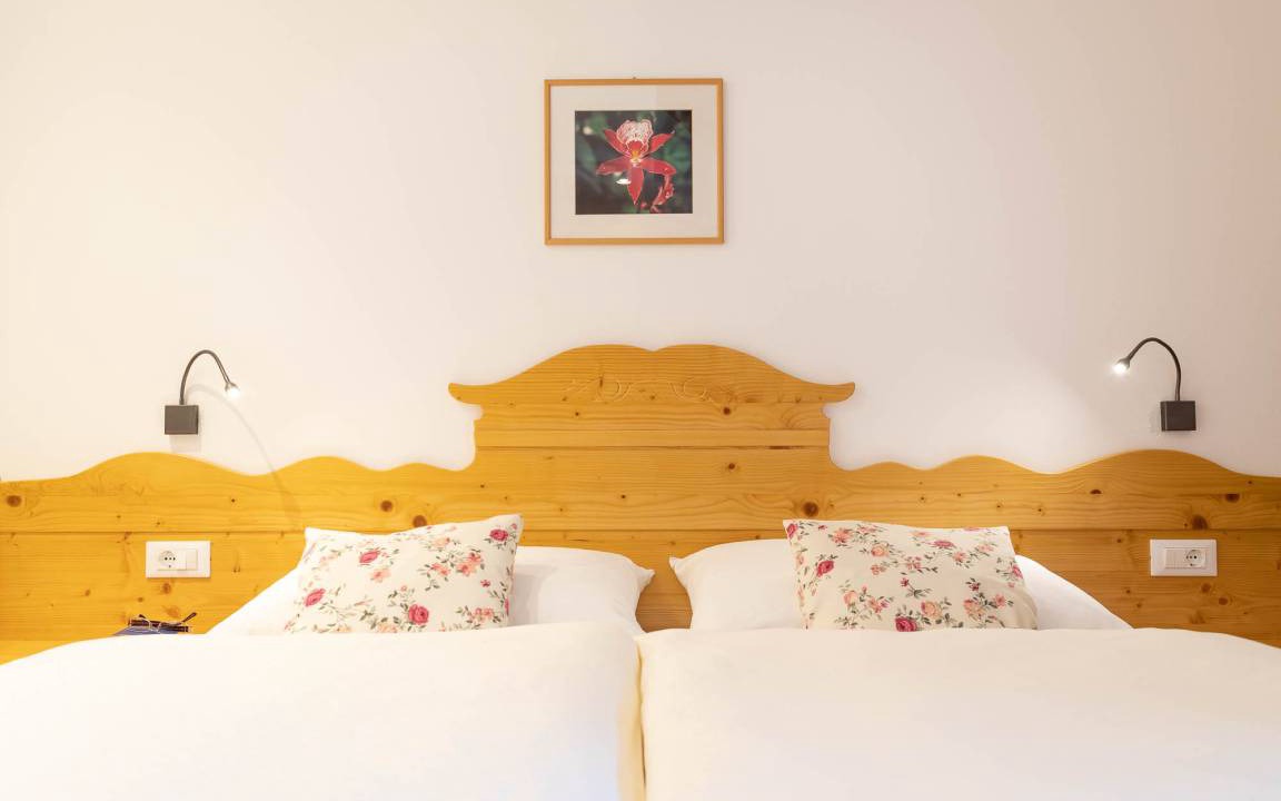 Photo of Bedroom in Nalles