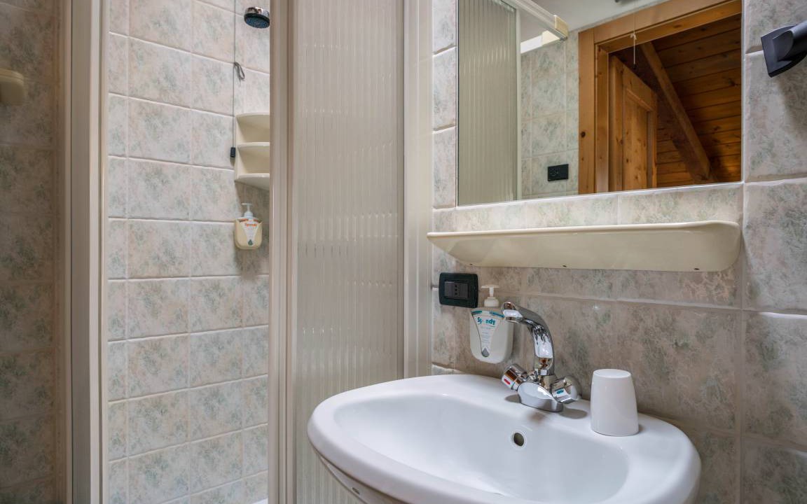 Photo of Bathroom in Gionghi-Cappella