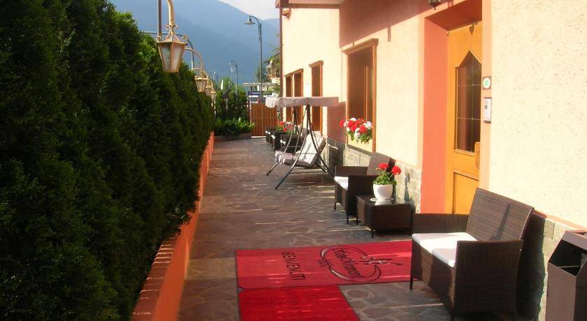 Photo of Others in Giustino