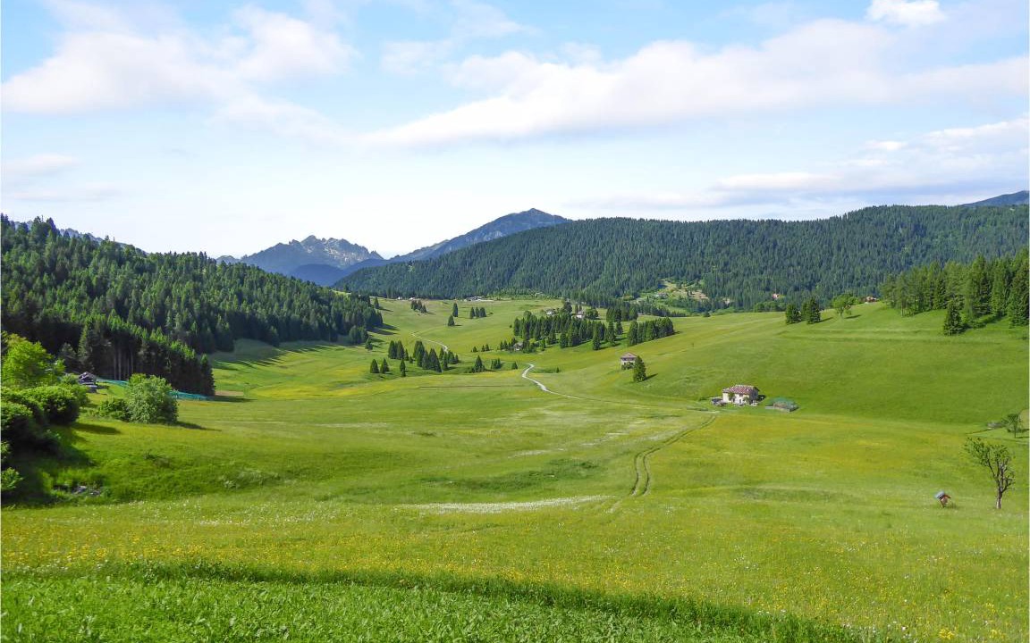 Photo of Outdoor in Vason