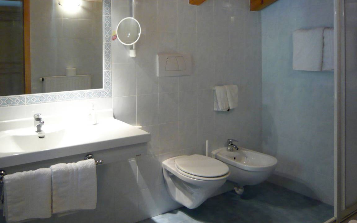 Photo of Bathroom in Postal