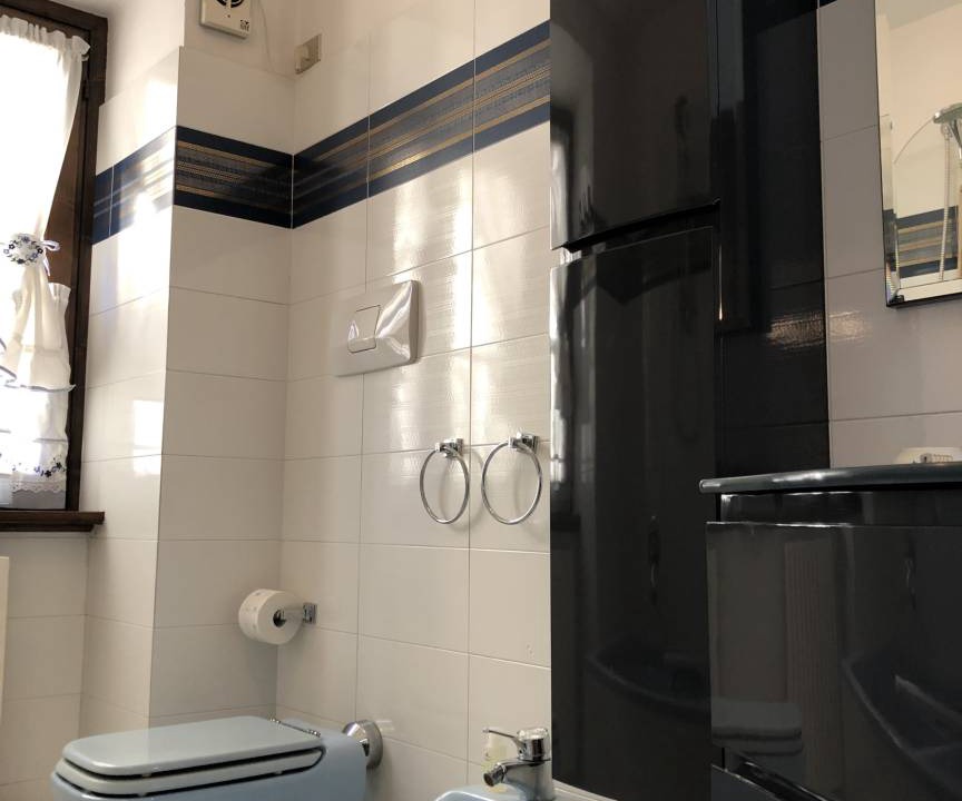 Photo of Bathroom in Carisolo