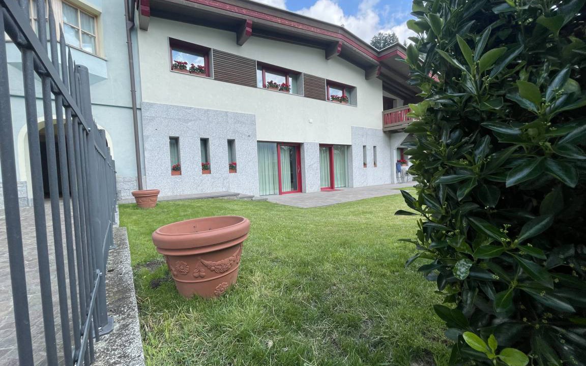 Photo of Others in Giustino
