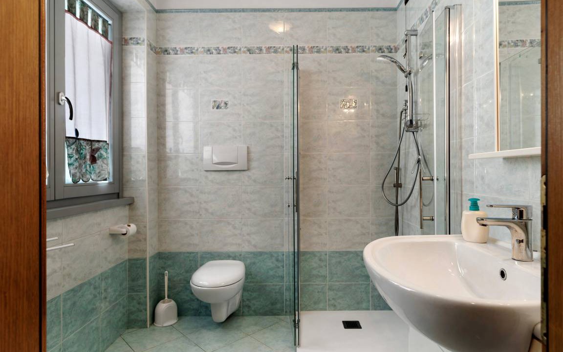 Photo of Bathroom in Dorsino