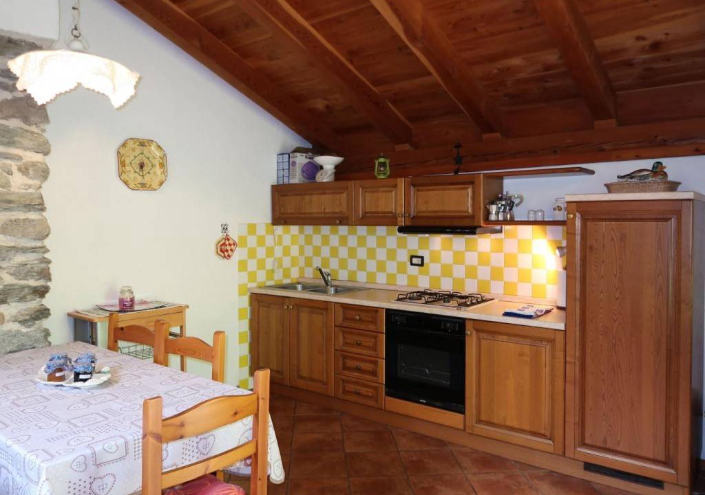 Photo of Kitchen in Calceranica al Lago