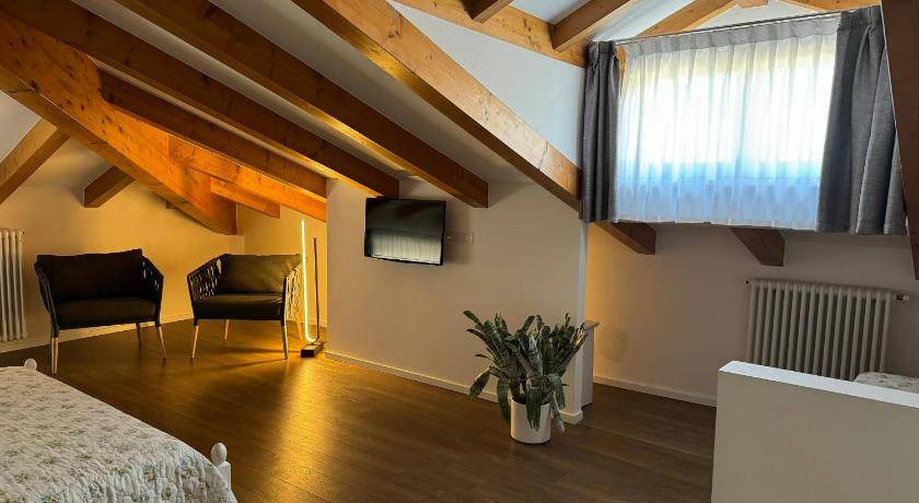 Photo of Bedroom in Taio