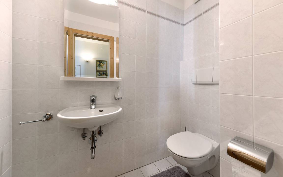 Photo of Bathroom in Terlano