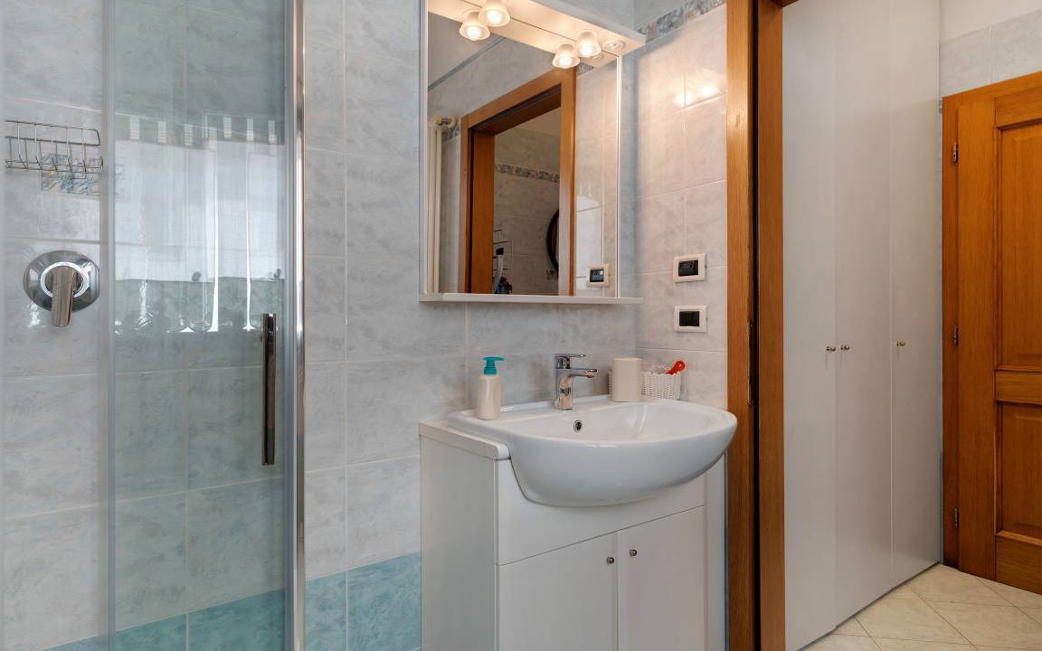 Photo of Bathroom in Dorsino