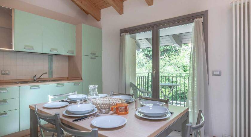 Photo of Kitchen in Grumes