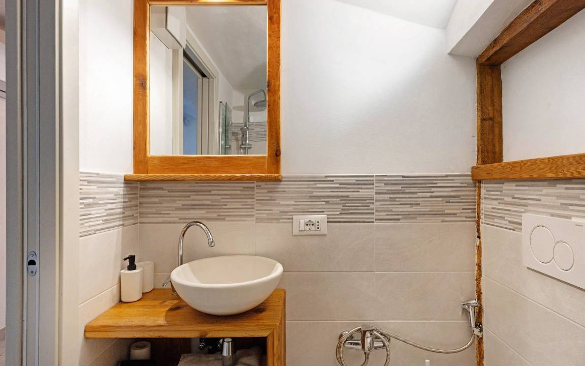 Photo of Bathroom in Dorsino
