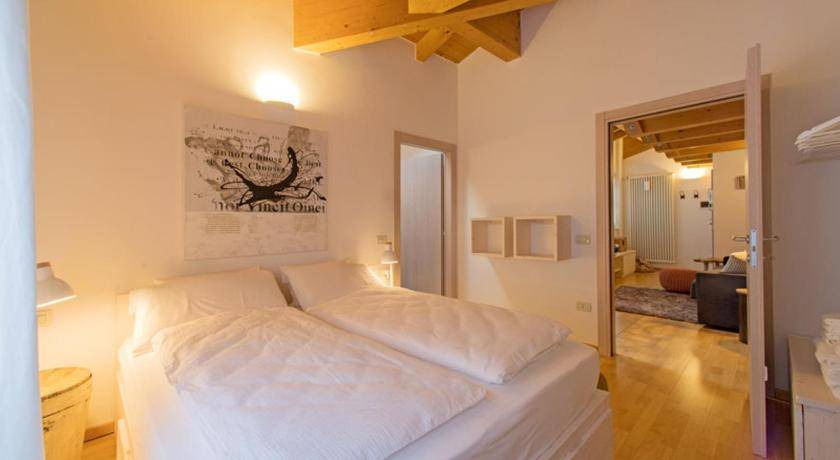 Photo of Bedroom in Trento Old Town