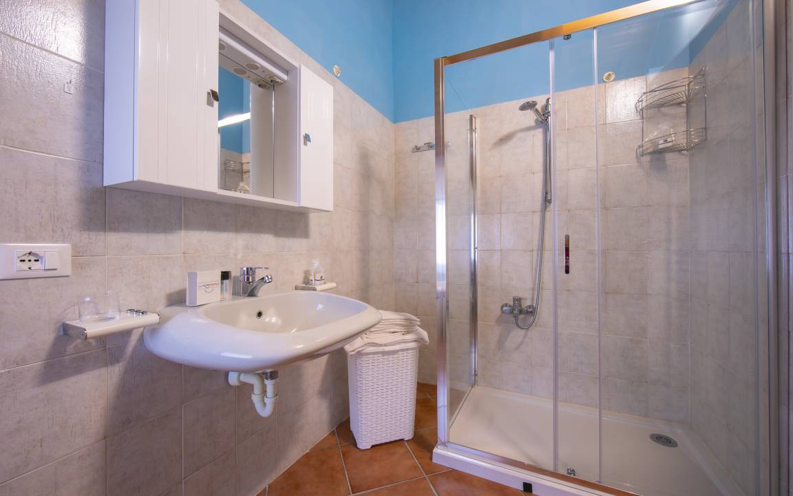 Photo of Bathroom in Arco