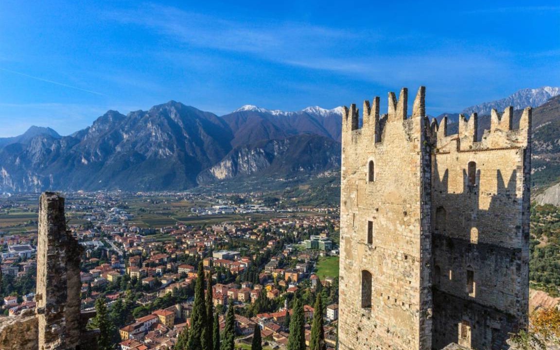 Photo of Buildings in Ville del Monte