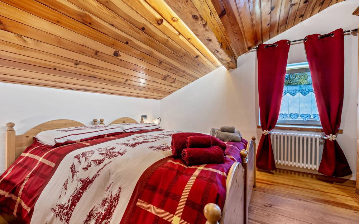 Photo of Bedroom in Porte di Rendena