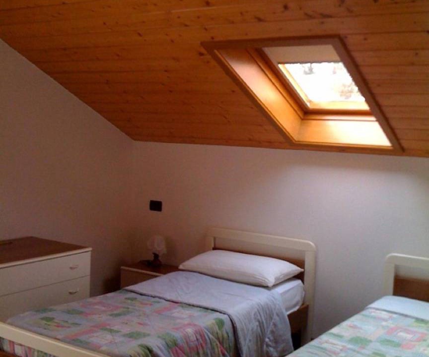 Photo of Bedroom in Pellizzano