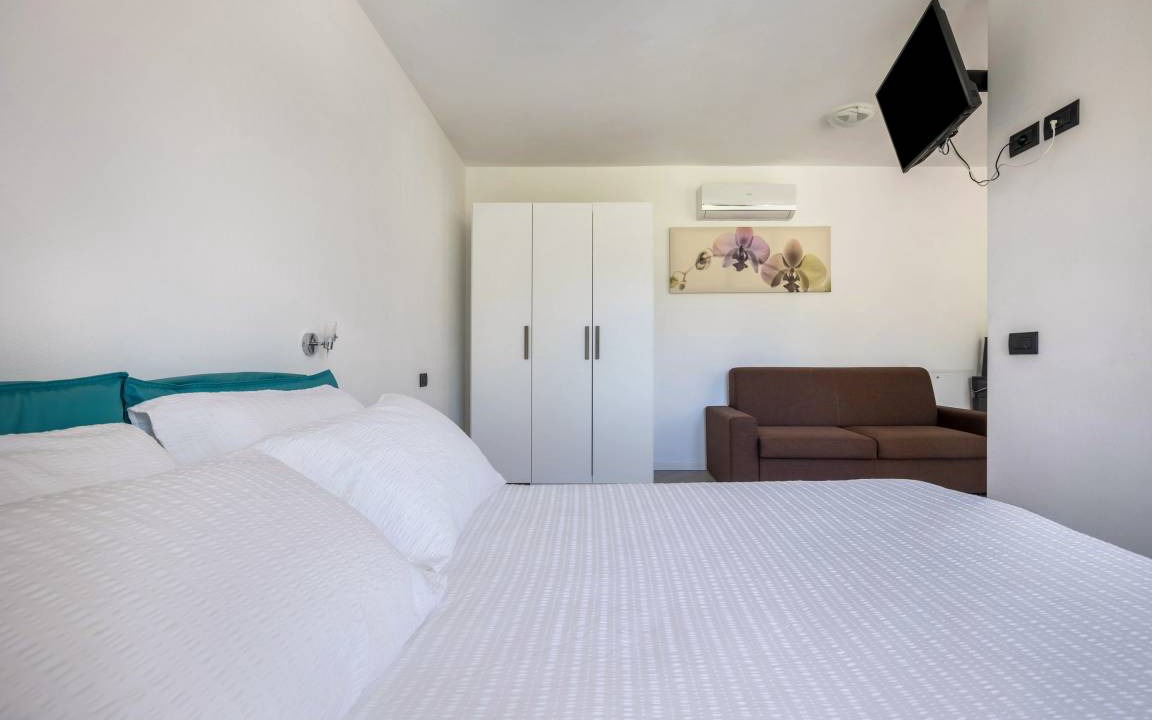 Photo of Bedroom in Dro