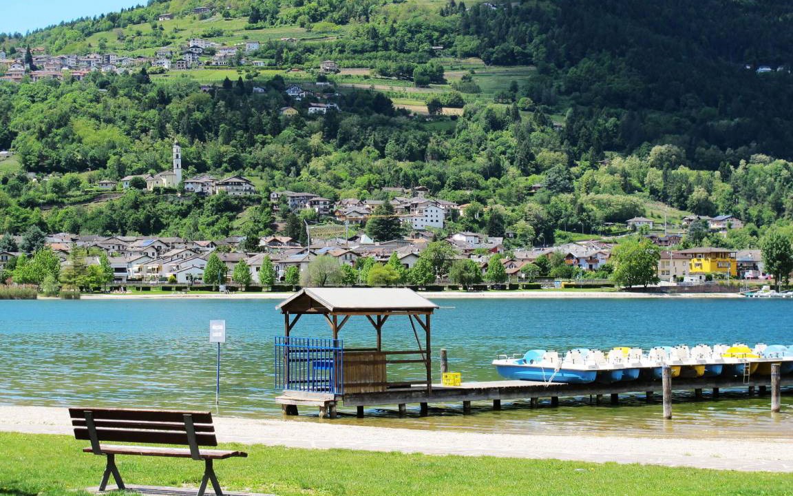 Photo of Others in Calceranica al Lago