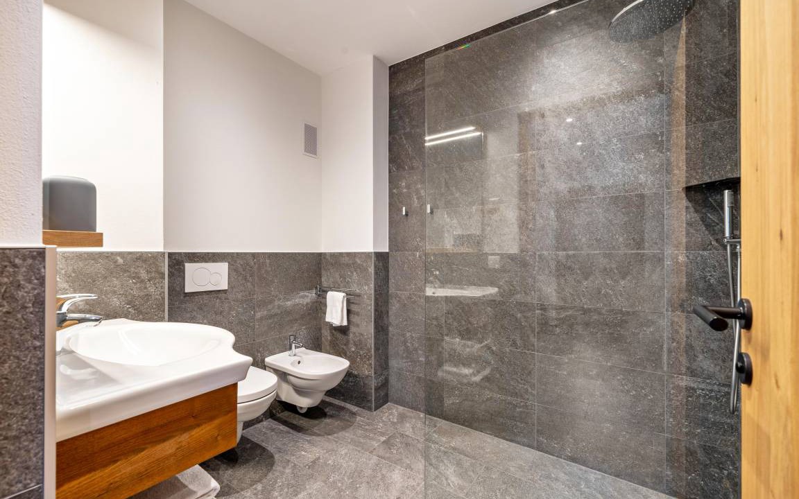 Photo of Bathroom in Verano
