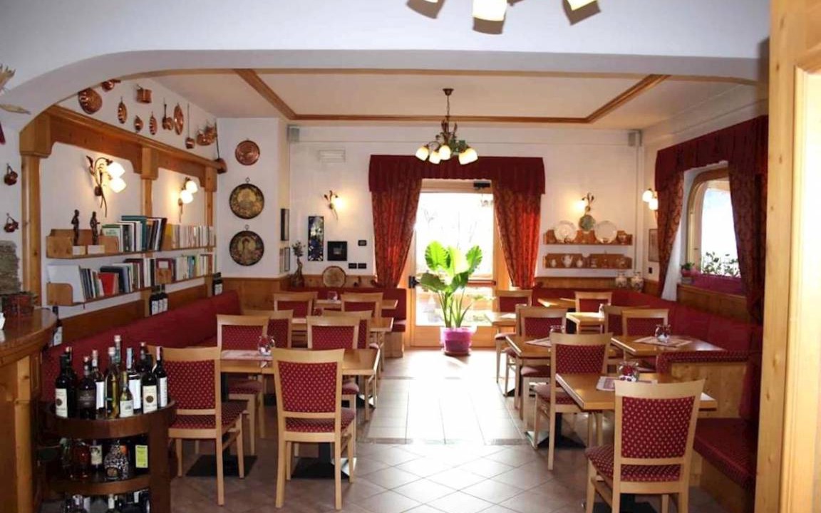 Photo of Others in Giustino
