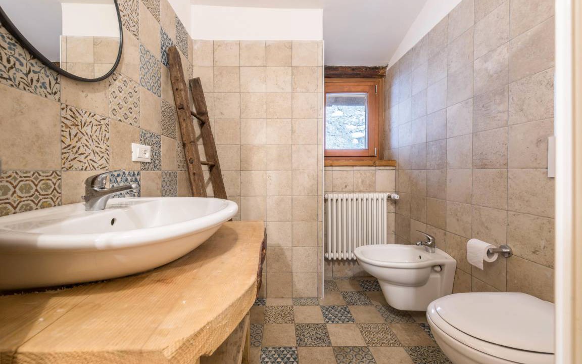 Photo of Bathroom in Canale di Tenno
